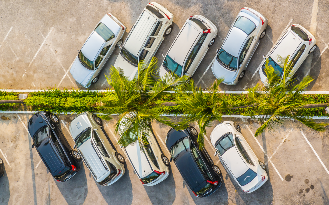 LIEN AVEC LE MONDE AUTOMOBILE